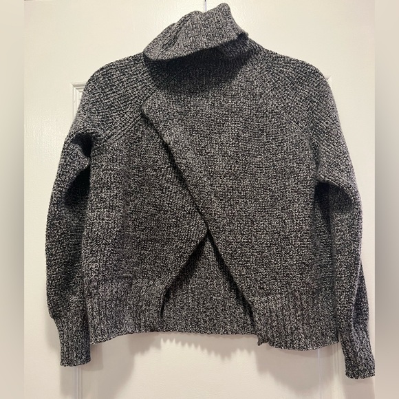 Madewell Turtleneck with open back in peppered black/gray - Picture 2 of 3